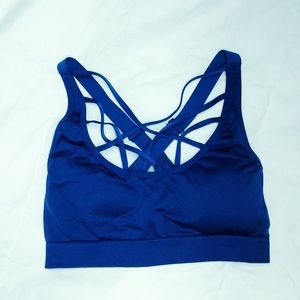 VICTORIA’S SECRET SPORT CROSS SPORTS BRA